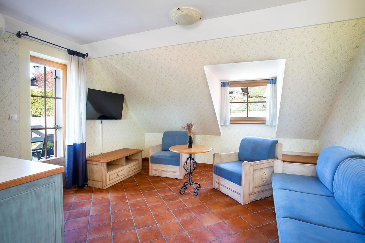 Apartments Tourist Farm Matijovc Naklo Luaran gambar