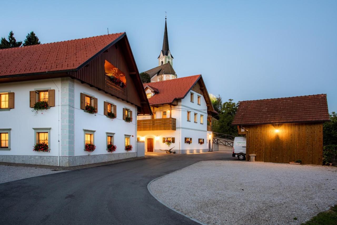Apartments Tourist Farm Matijovc Naklo Luaran gambar